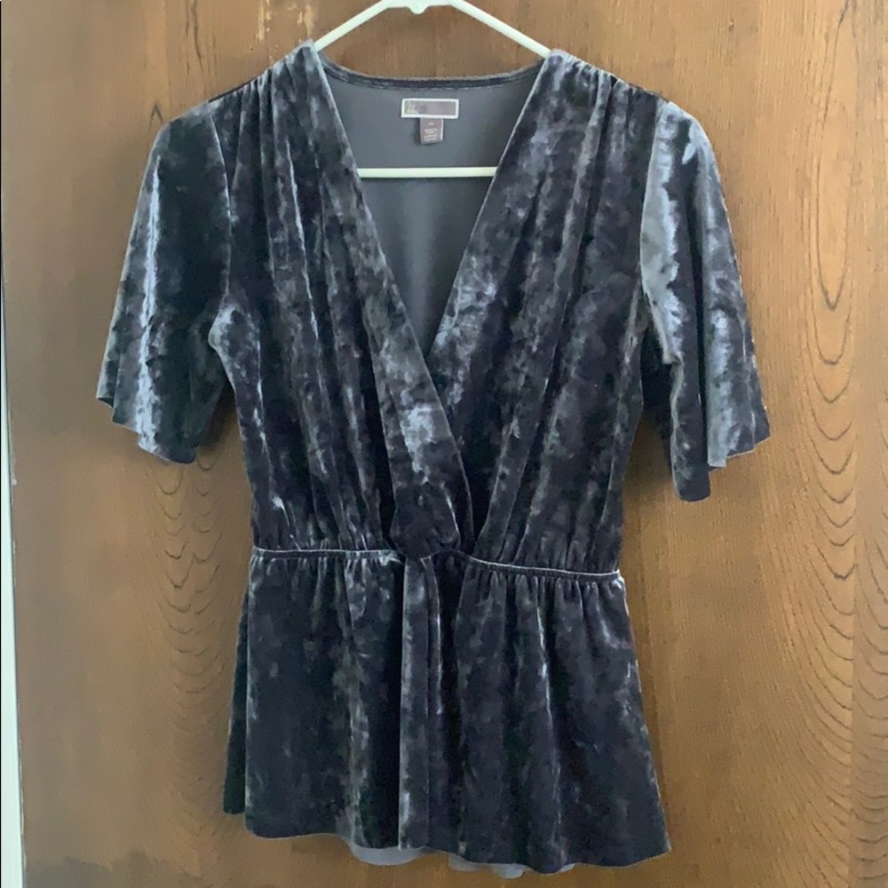 Chelsea28 Velvet Surplice Peplum Blouse size XS - Picture 2 of 2